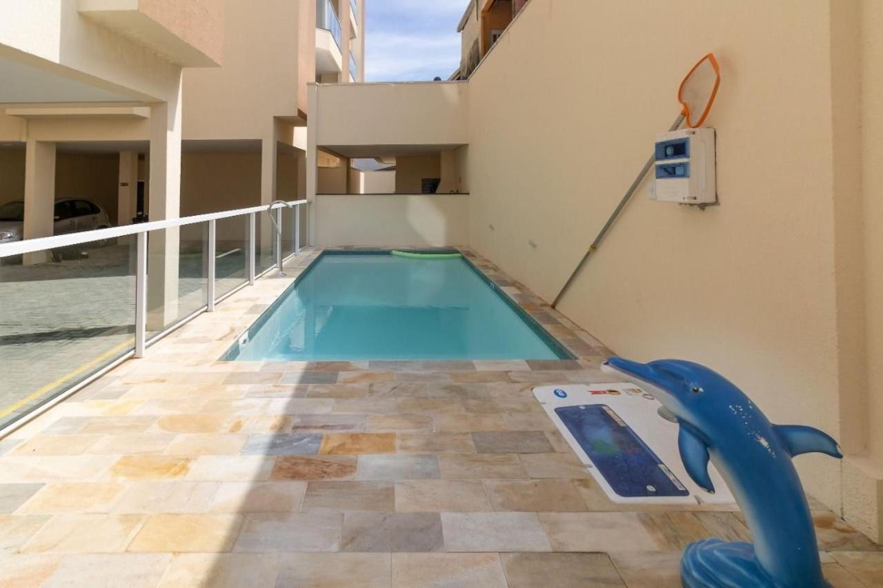 Apto Alto Padrao C/ Suite, Smartv, Wi-fi E Piscina Casa de férias