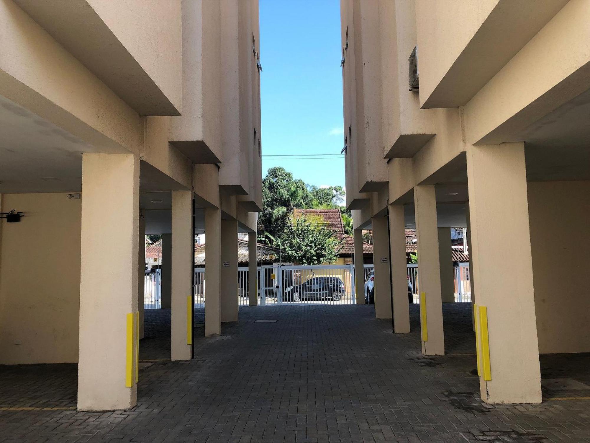 Casa de férias Apto Alto Padrao C/ Suite, Smartv, Wi-fi E Piscina *