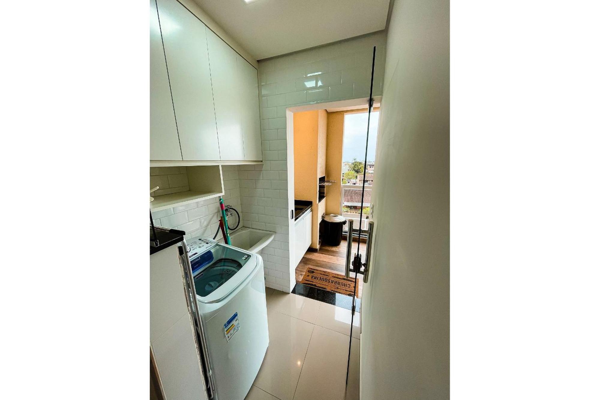 Apto Alto Padrao C/ Suite, Smartv, Wi-fi E Piscina Casa de férias *