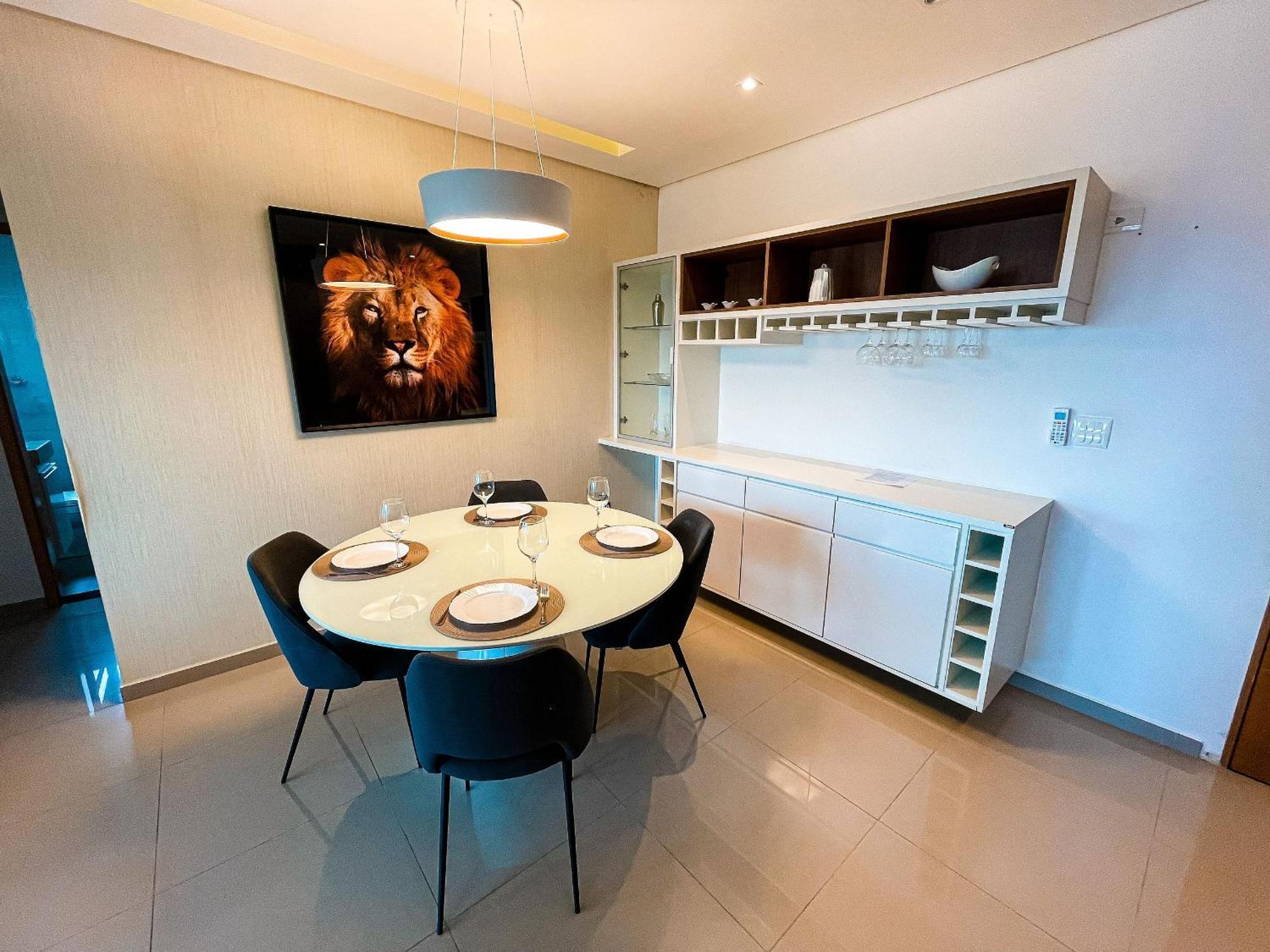 Apto Alto Padrao C/ Suite, Smartv, Wi-fi E Piscina Casa de férias *